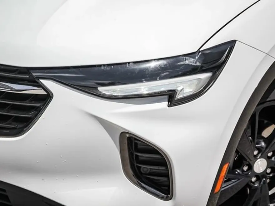 2021 Buick Envision Essence photo 1