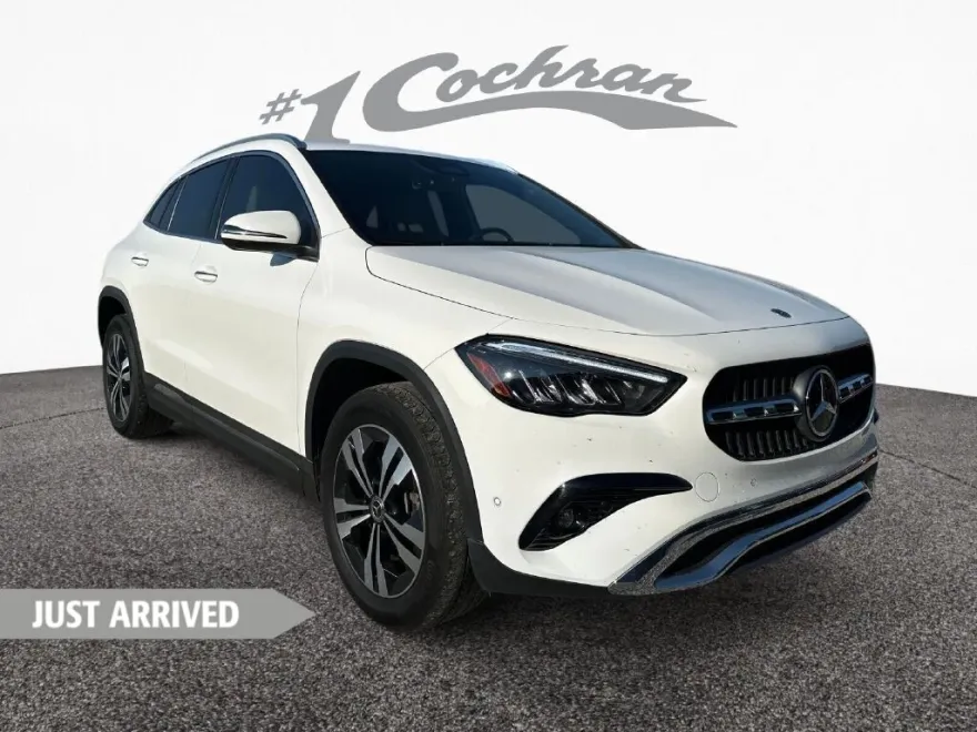 2024 Mercedes Benz GLA 250 4MATIC photo 1