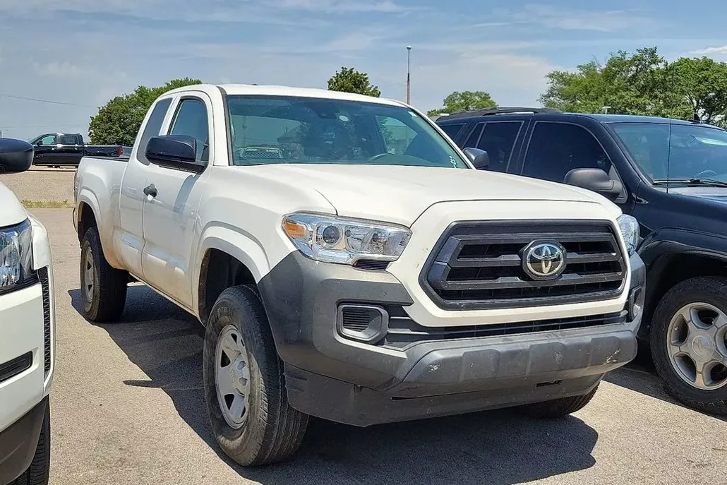 2023 Toyota Tacoma SR photo 1