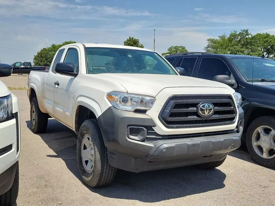 2023 Toyota Tacoma SR photo 1