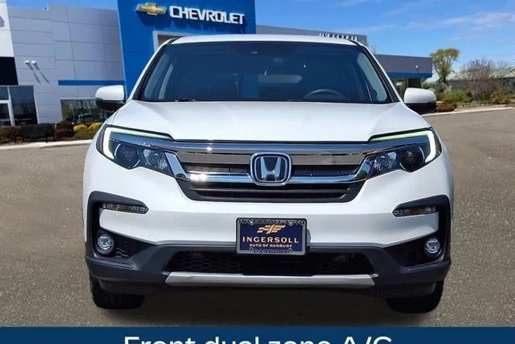 2021 Honda Pilot EX photo 1
