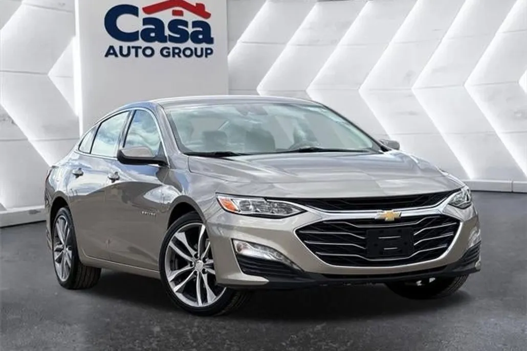 2024 Chevrolet Malibu Premier 2LT photo 1
