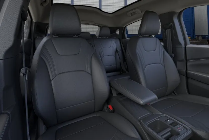 2025 Ford Mustang Mach-E Premium photo 1