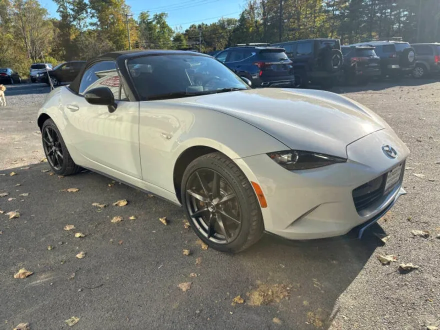 2016 Mazda MX-5 Miata Miata photo 1
