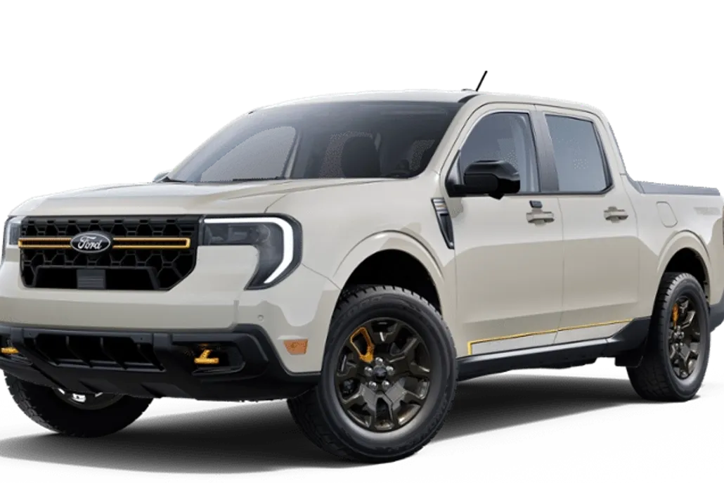 2025 Ford Maverick Tremor photo 1