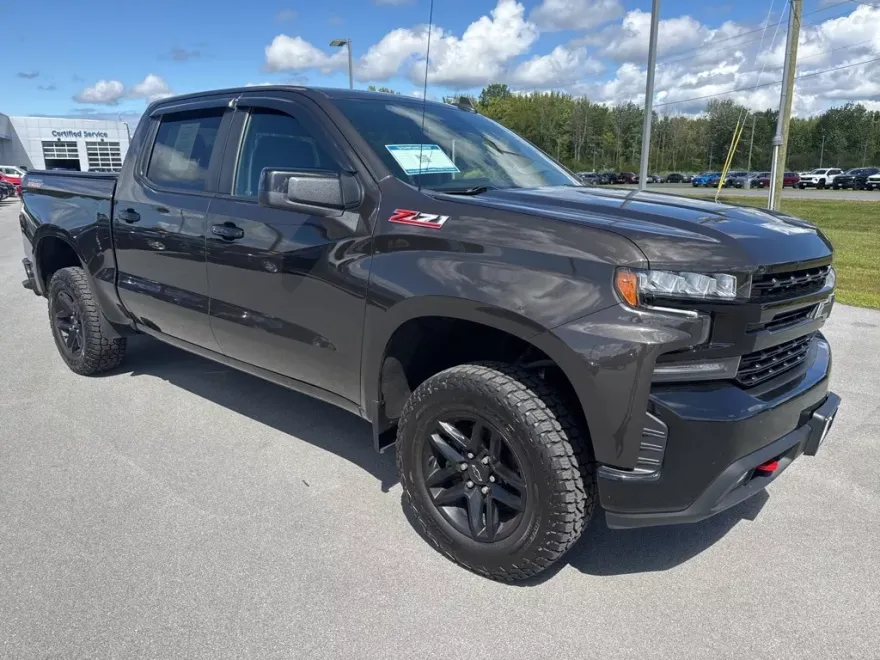 2021 Chevrolet Silverado 1500 LT Trail Boss photo 1