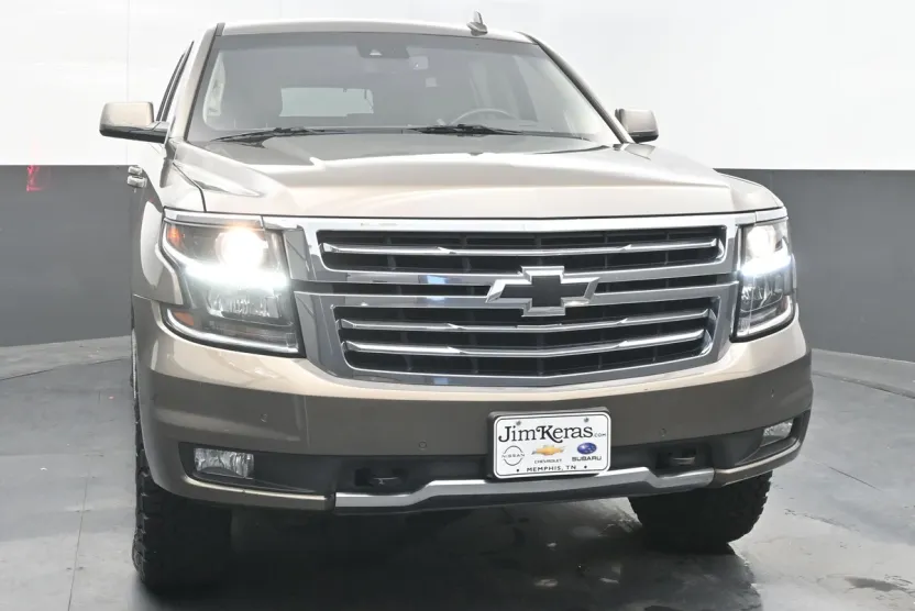 2016 Chevrolet Tahoe LT photo 1