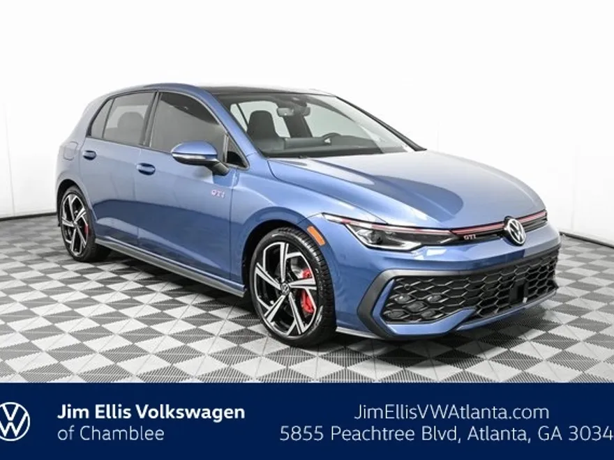 2025 Volkswagen Golf GTI SE photo 1