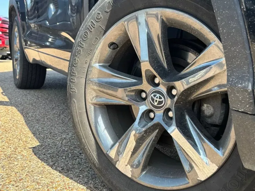 2018 Toyota Highlander Limited photo 1