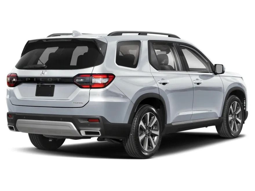 2025 Honda Pilot Touring photo 1