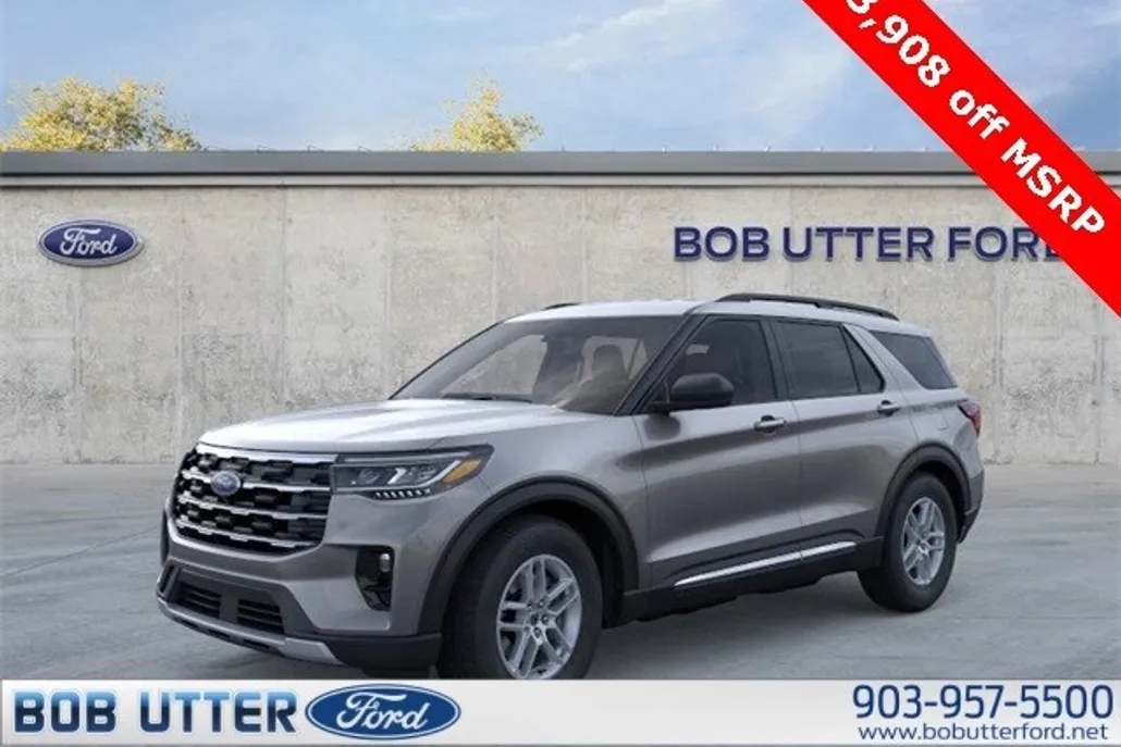 2025 Ford Explorer photo 1