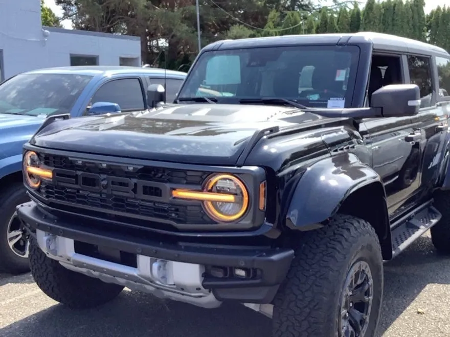 2024 Ford Bronco Raptor photo 1