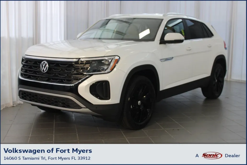 2026 Volkswagen Atlas Cross Sport SE Technology photo 1