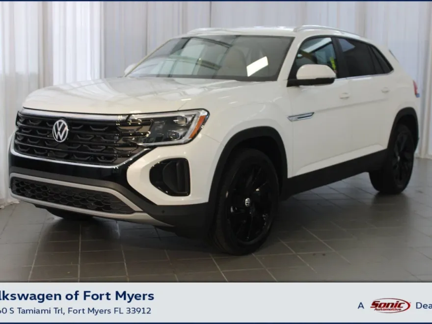 2026 Volkswagen Atlas Cross Sport SE Technology photo 1