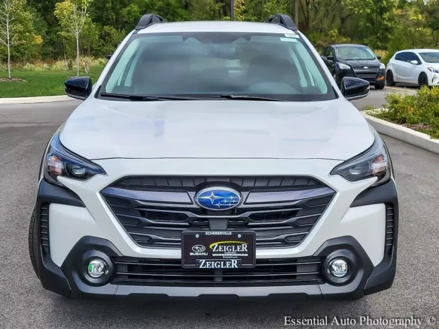 2025 Subaru Outback Premium photo 1