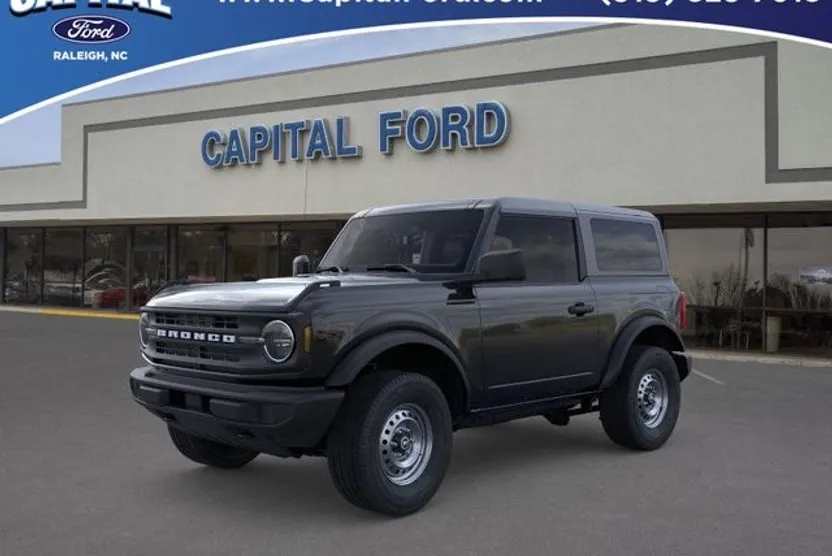 2025 Ford Bronco Base photo 1