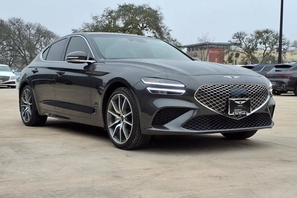 2025 Genesis G70 2.5T photo 1