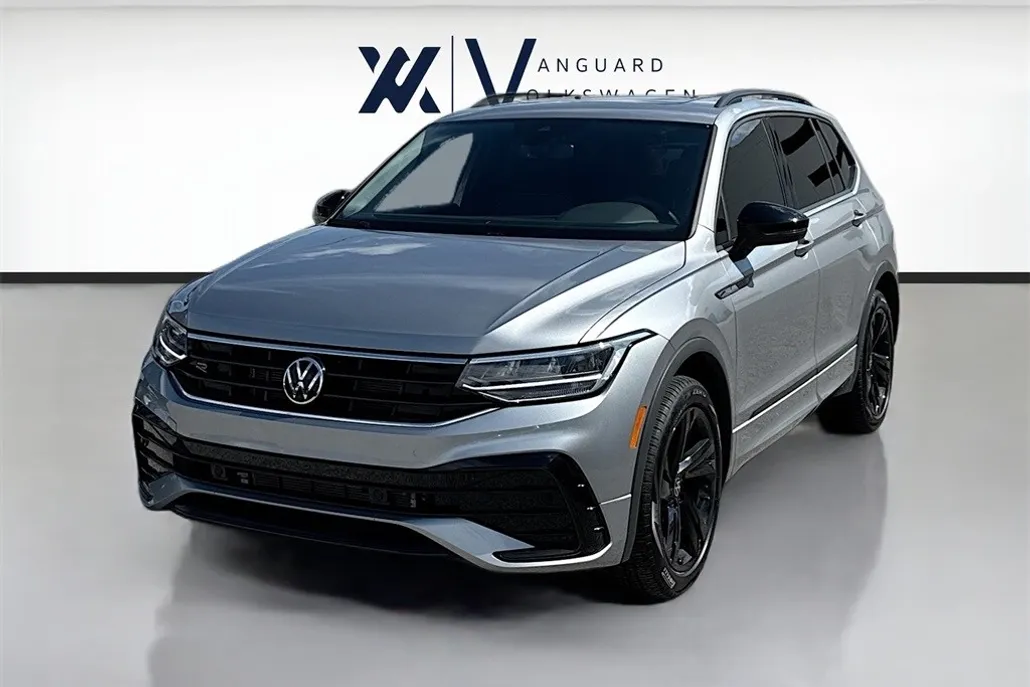 2024 Volkswagen Tiguan SE R-Line Black photo 1