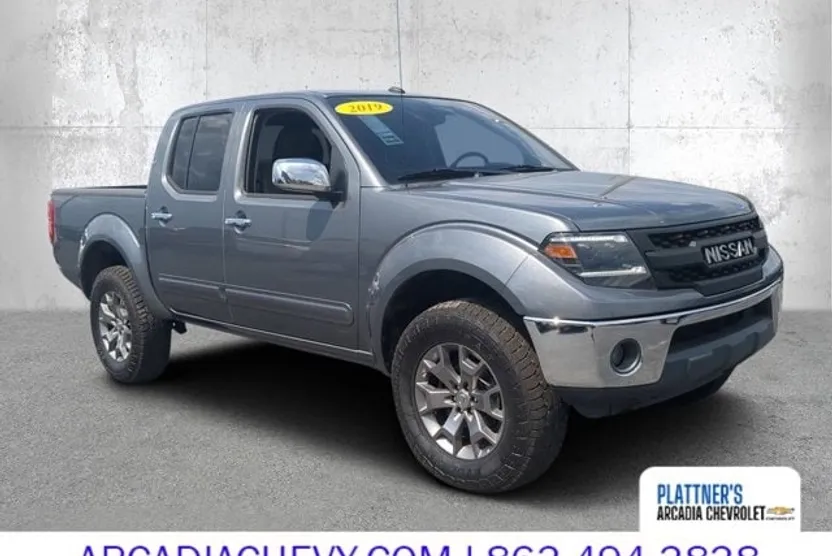2019 Nissan Frontier SL photo 1