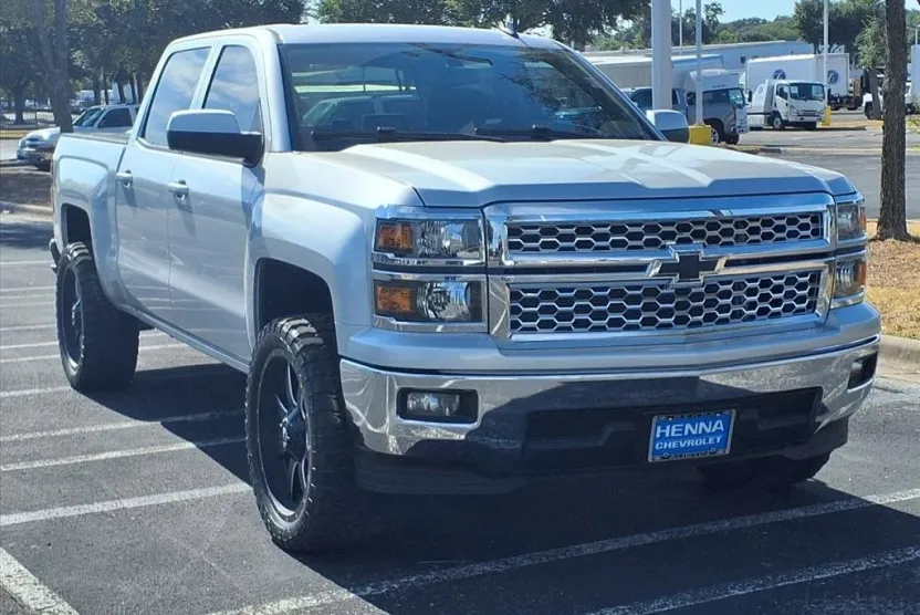 2014 Chevrolet Silverado 1500 LT photo 1