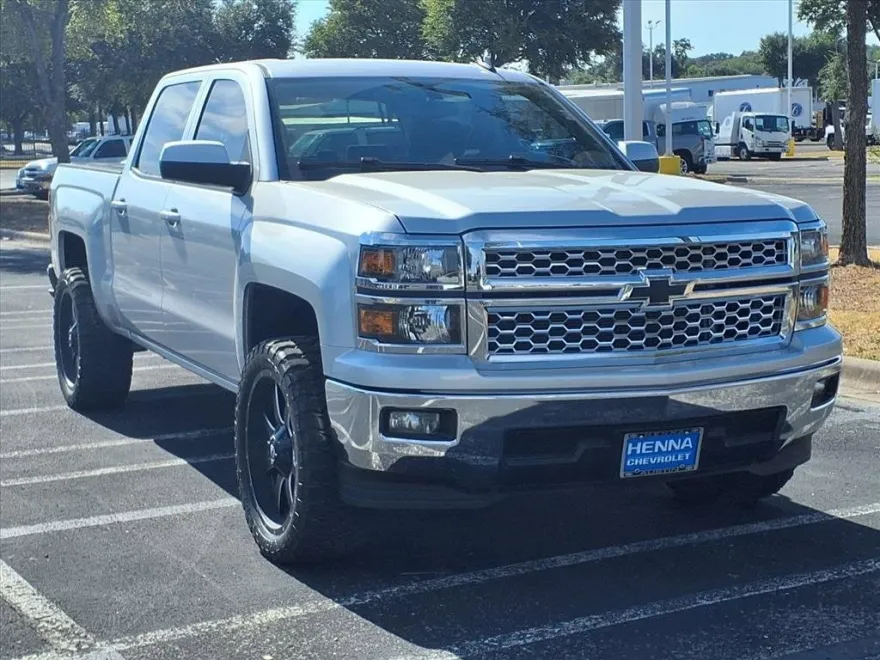 2014 Chevrolet Silverado 1500 LT photo 1