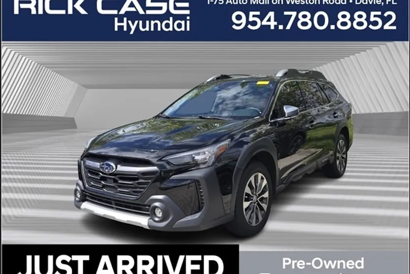 2023 Subaru Outback Touring XT photo 1