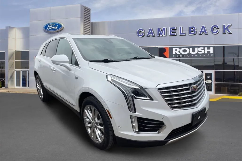 2017 Cadillac XT5 Platinum photo 1