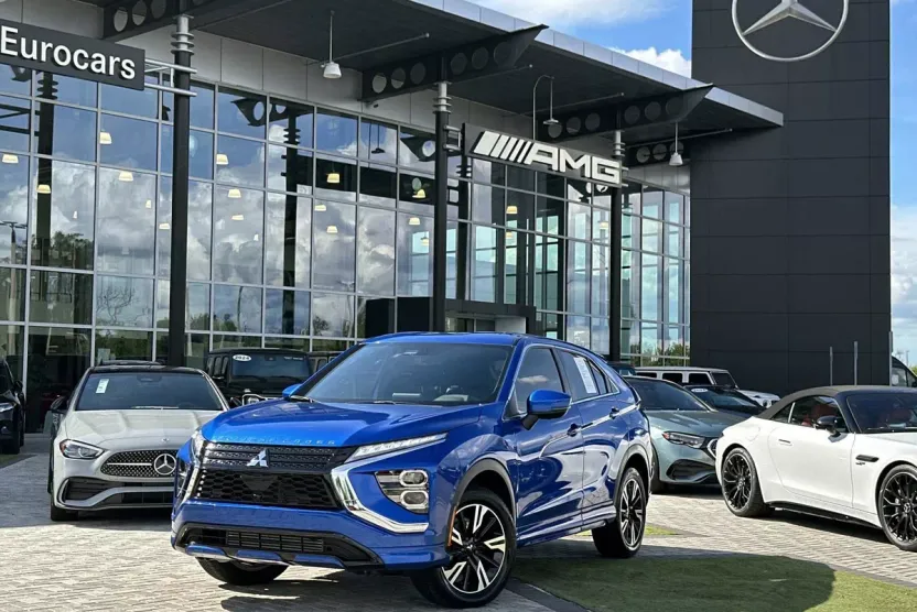 2024 Mitsubishi Eclipse Cross SE photo 1