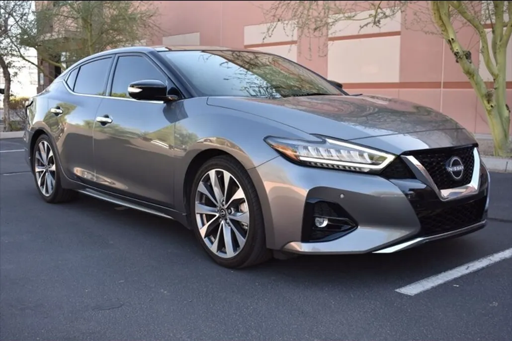 2023 Nissan Maxima Platinum photo 1