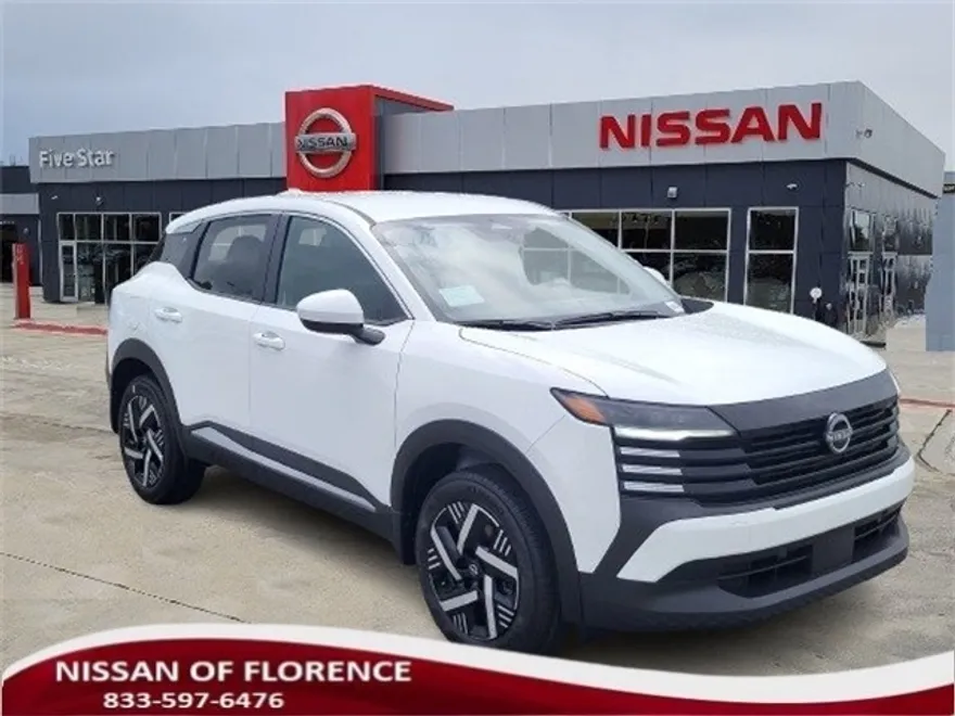 2025 Nissan Kicks SV photo 1
