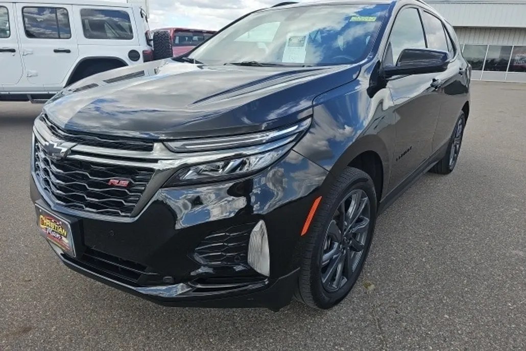 2022 Chevrolet Equinox RS photo 1