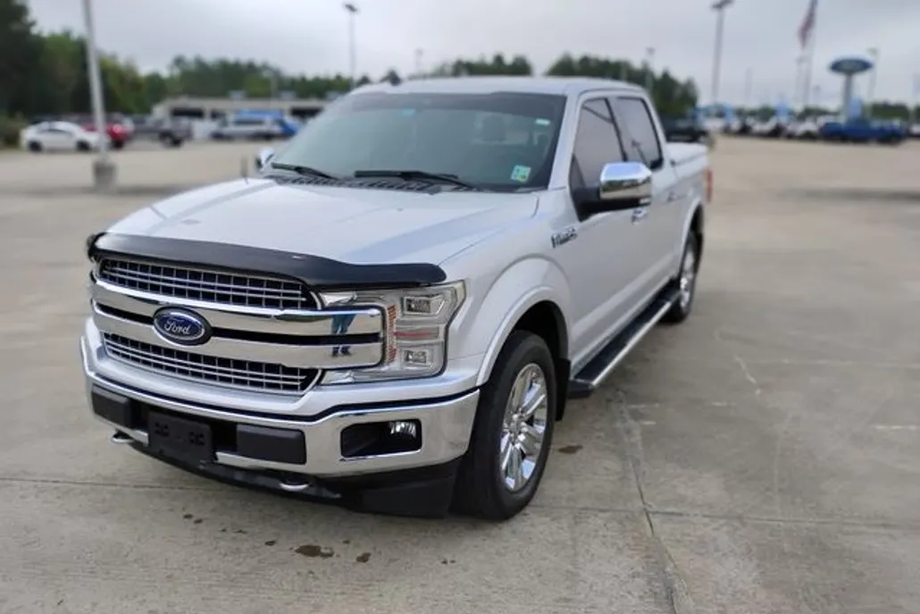 2019 Ford F-150 Lariat photo 1