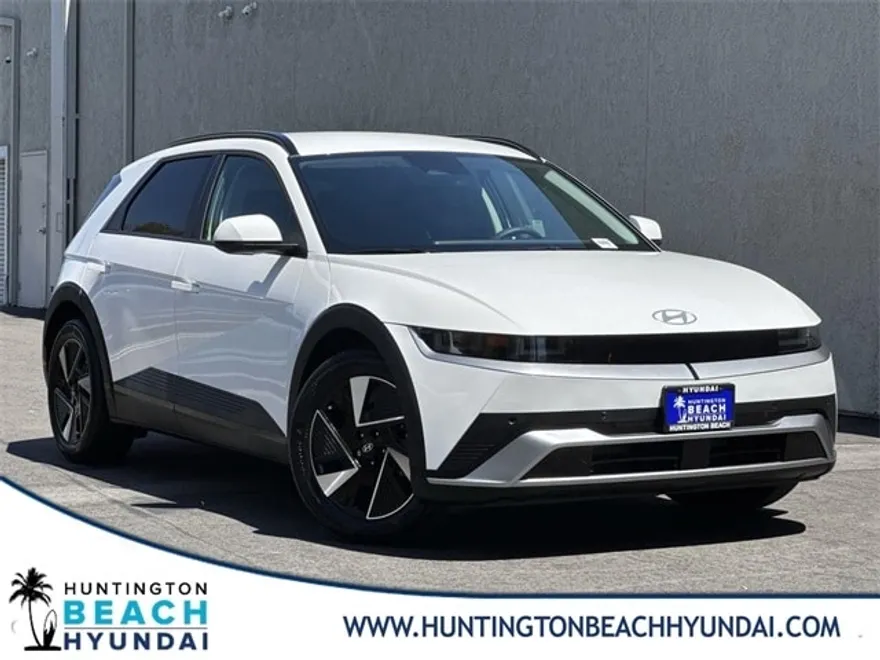 2025 Hyundai Ioniq 5 SEL photo 1