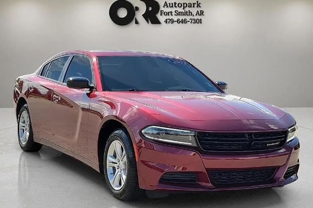 2023 Dodge Charger SXT photo 1