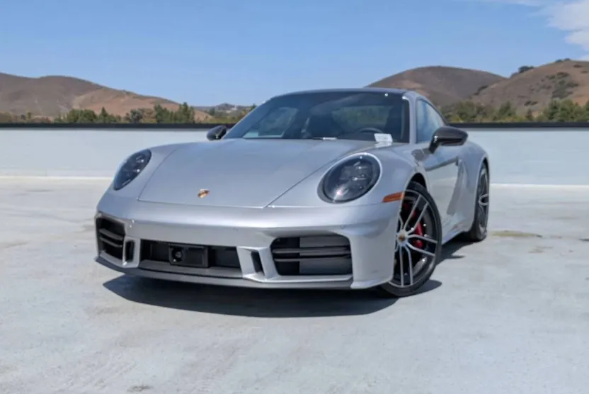 2025 Porsche 911 S photo 1