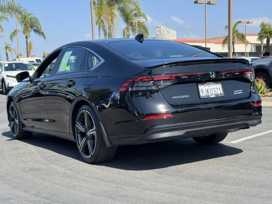2023 Honda Accord Hybrid Sport photo 1