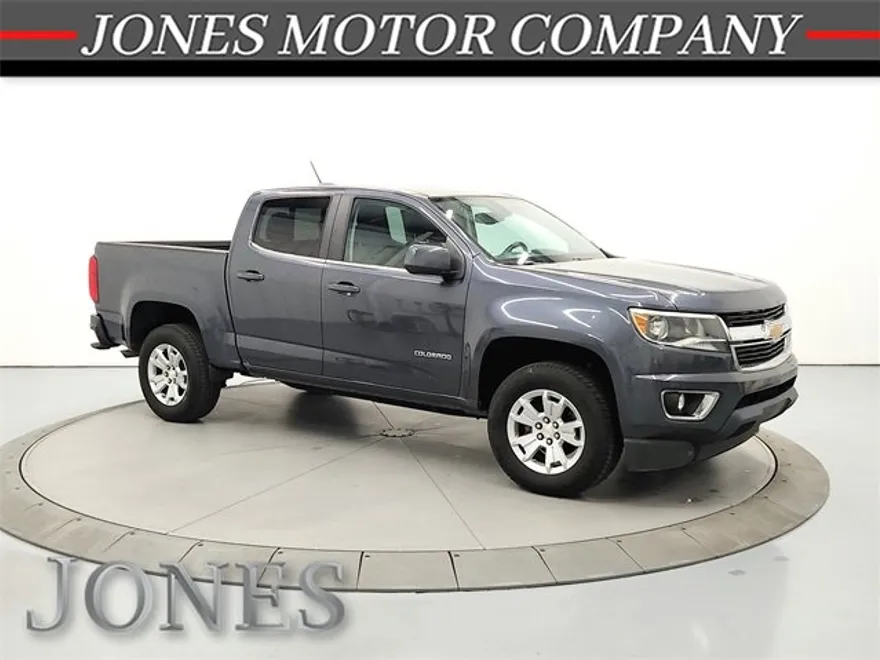 2017 Chevrolet Colorado LT photo 1