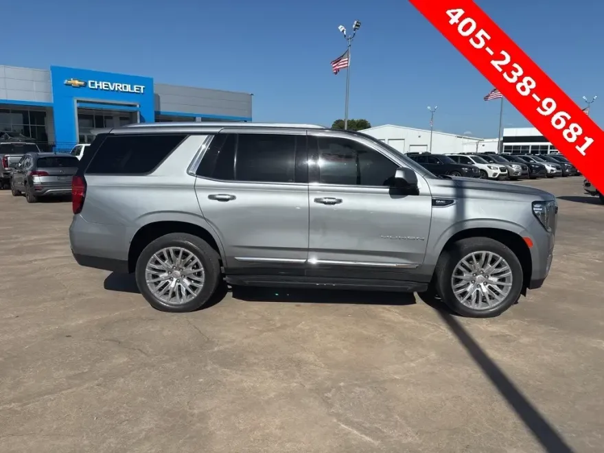 2023 Gmc Yukon SLT photo 1