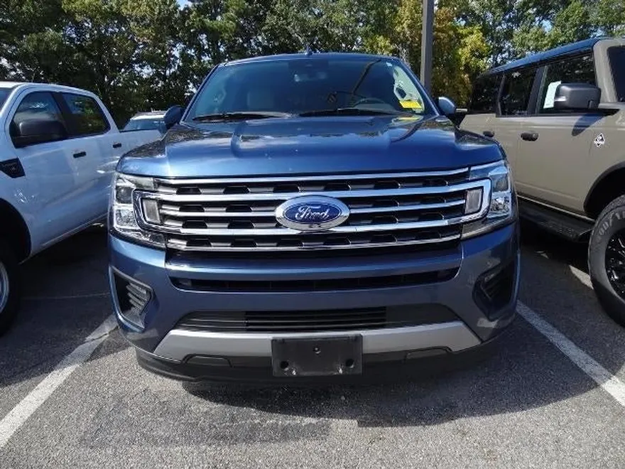 2020 Ford Expedition XLT photo 1