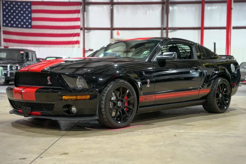 2009 Ford Mustang Shelby GT500 photo 1