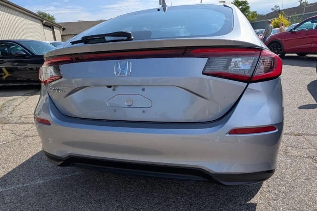 2024 Honda Civic EX-L photo 1
