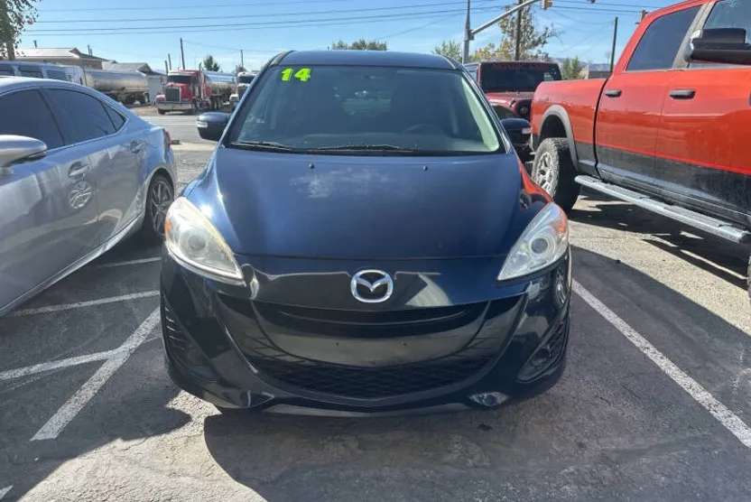 2014 Mazda Mazda5 Sport photo 1