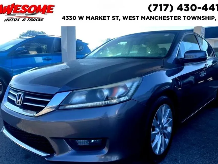 2012 Honda Accord LX photo 1