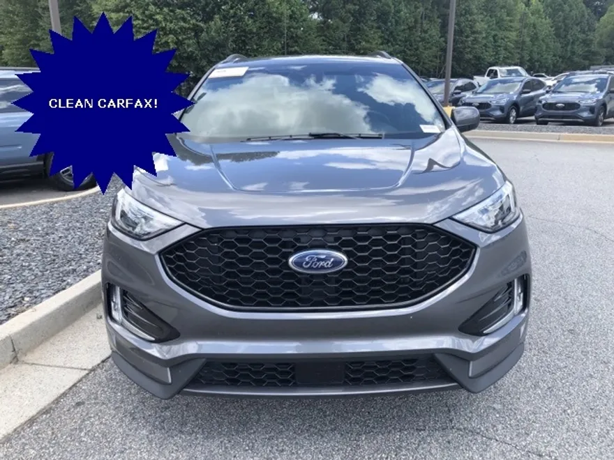 2022 Ford Edge ST photo 1