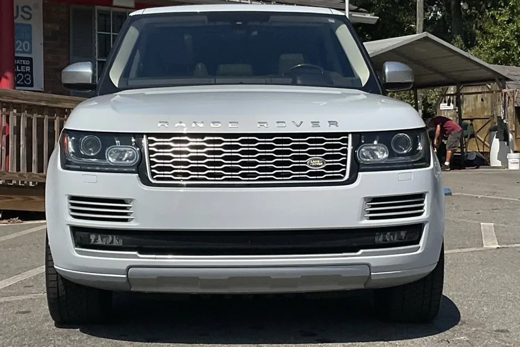 2016 Land Rover Range Rover SuperCharged photo 1