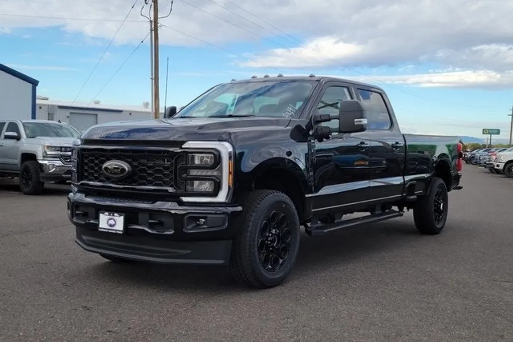 2026 Ford F-350 photo 1