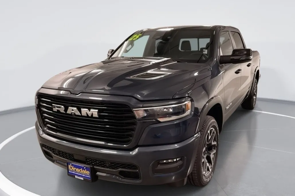 2025 Ram 1500 Laramie photo 1