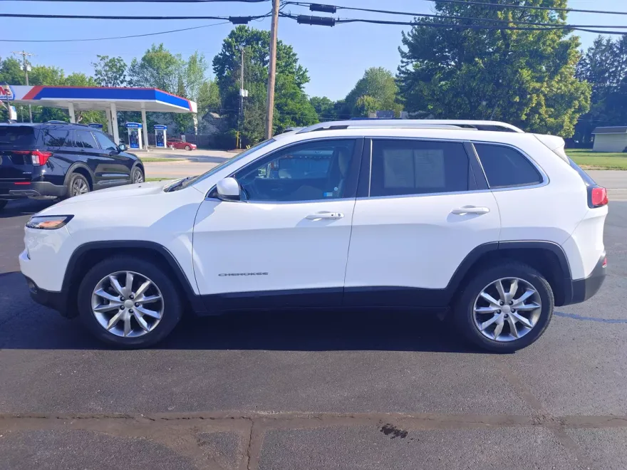 2018 Jeep Cherokee Limited photo 1