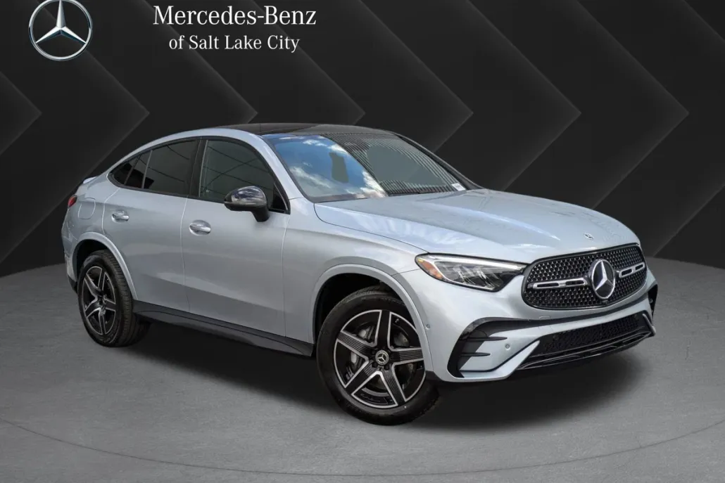 2025 Mercedes Benz GLC 300 photo 1