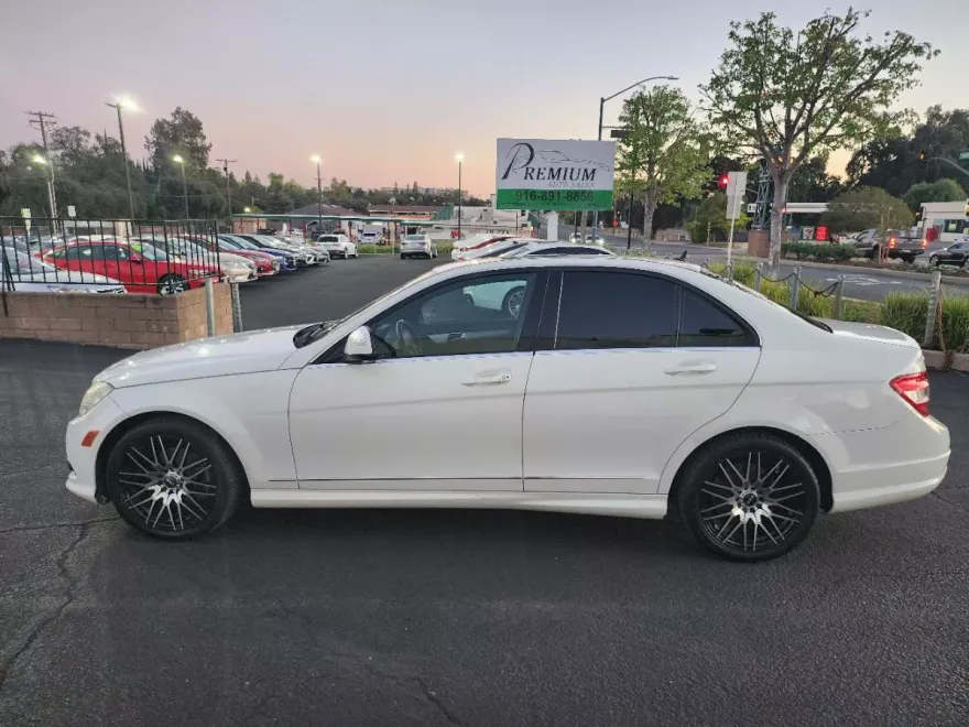 2008 Mercedes Benz C 300 Sport photo 1